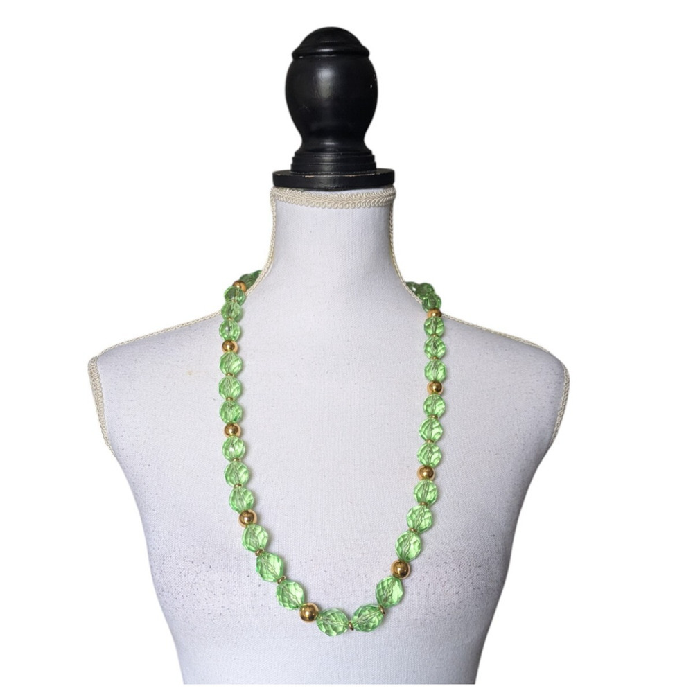 Napier Vintage Light Seafoam Green Plastic Multi Facet Beaded Necklace Gold Tone